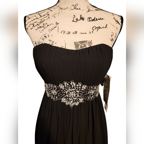 Fiesta Black Strapless Embellished Gown - Picture 3 of 10